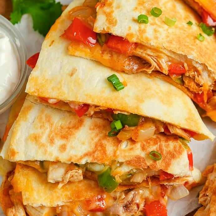 ¿Cómo hacer Quesadillas de frijoles y queso? ▷ Comidas Mexicanas【Tacos10】